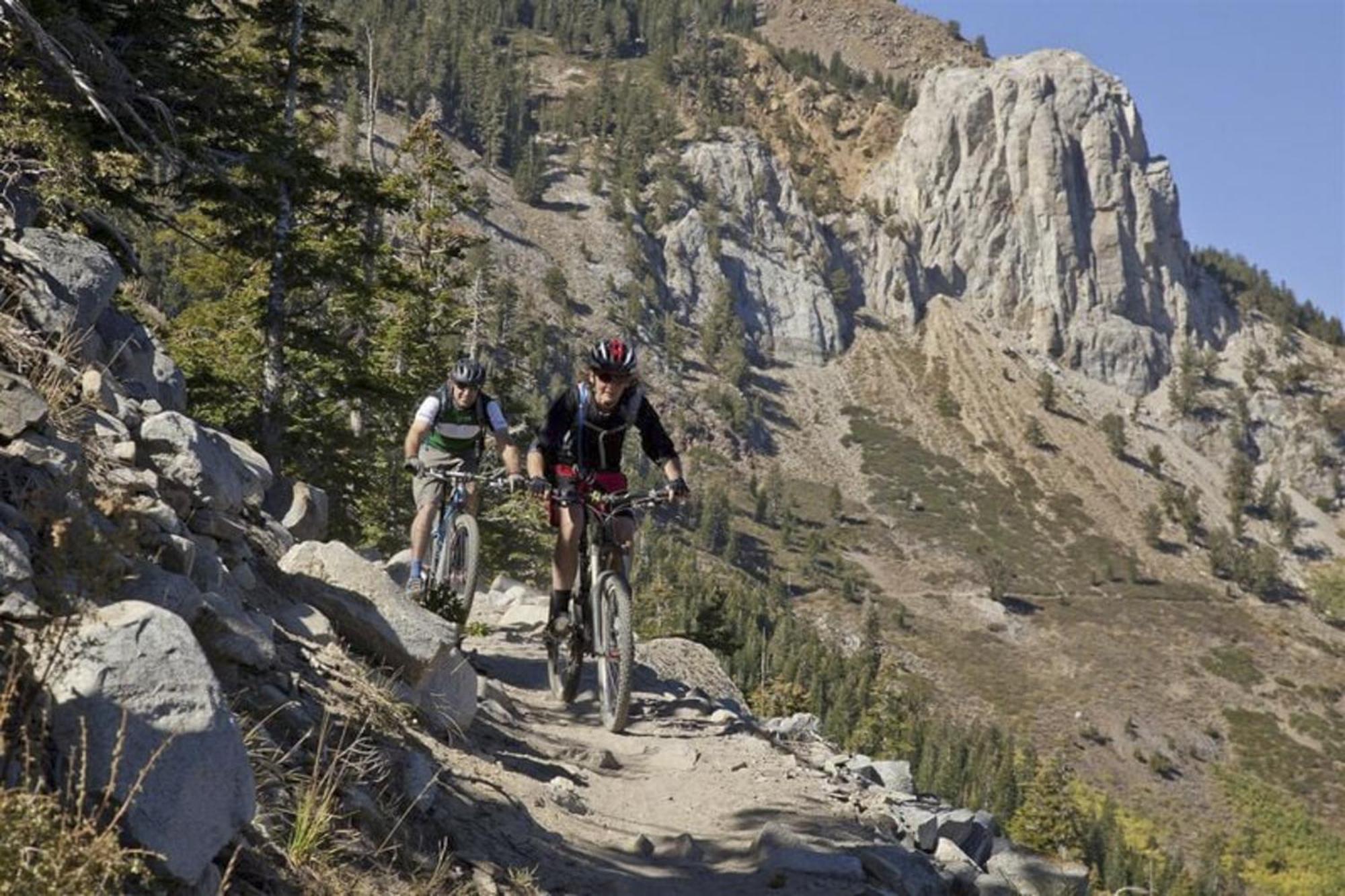 Discovery 4 119 Mammoth Lakes Extérieur photo